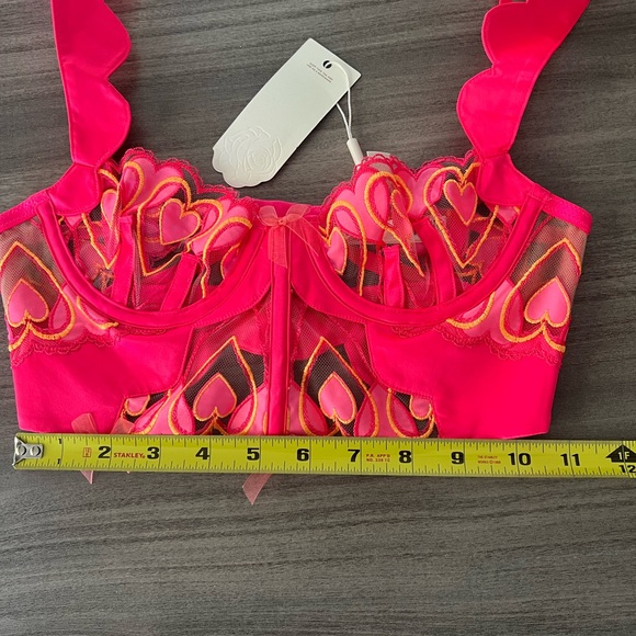 Set FOR LOVE & LEMONS Graphic Hearts Bustier Top and thong - Picture 5 of 11